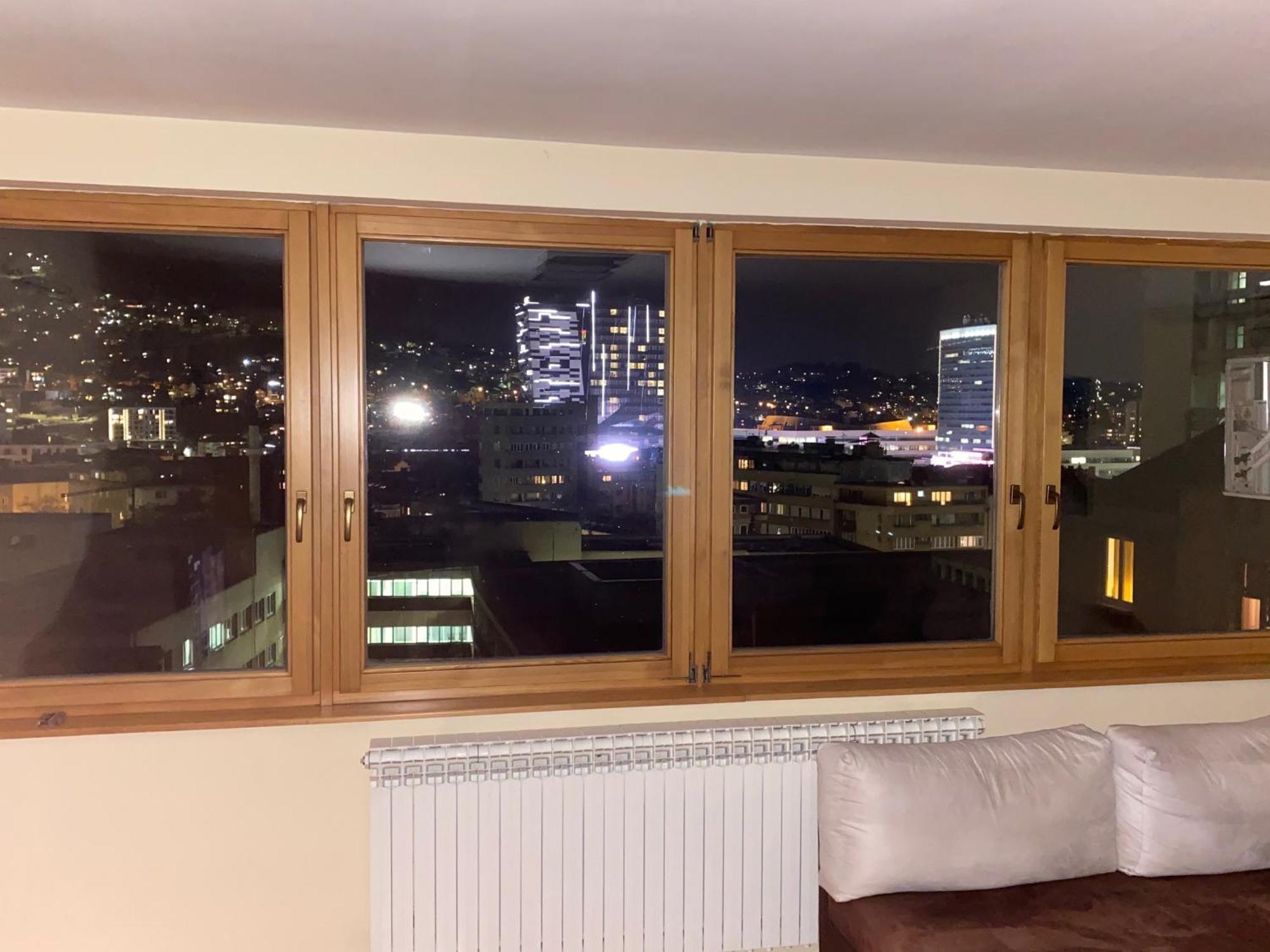 شقة Awesome Panorama Penthouse - Free Parking And Balcony سراييفو المظهر الخارجي الصورة