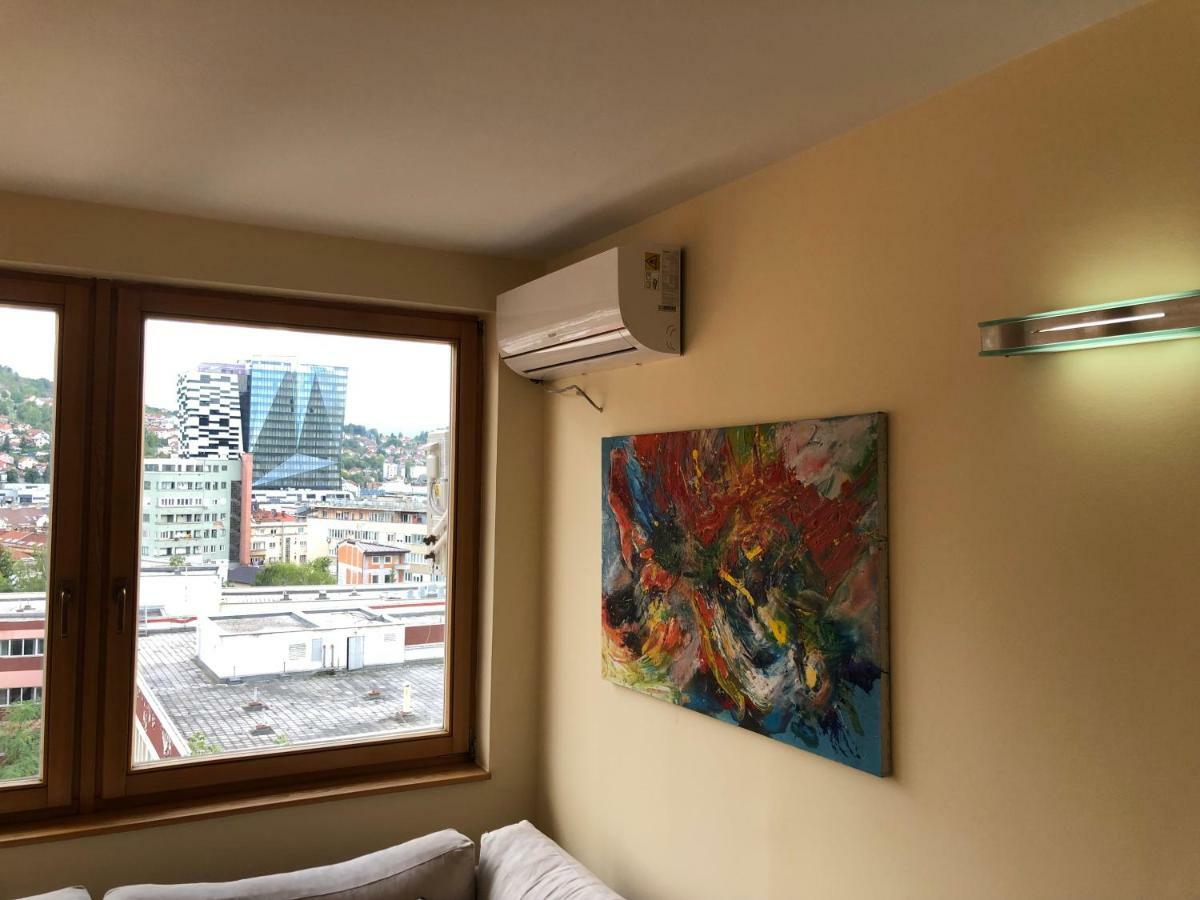 شقة Awesome Panorama Penthouse - Free Parking And Balcony سراييفو المظهر الخارجي الصورة