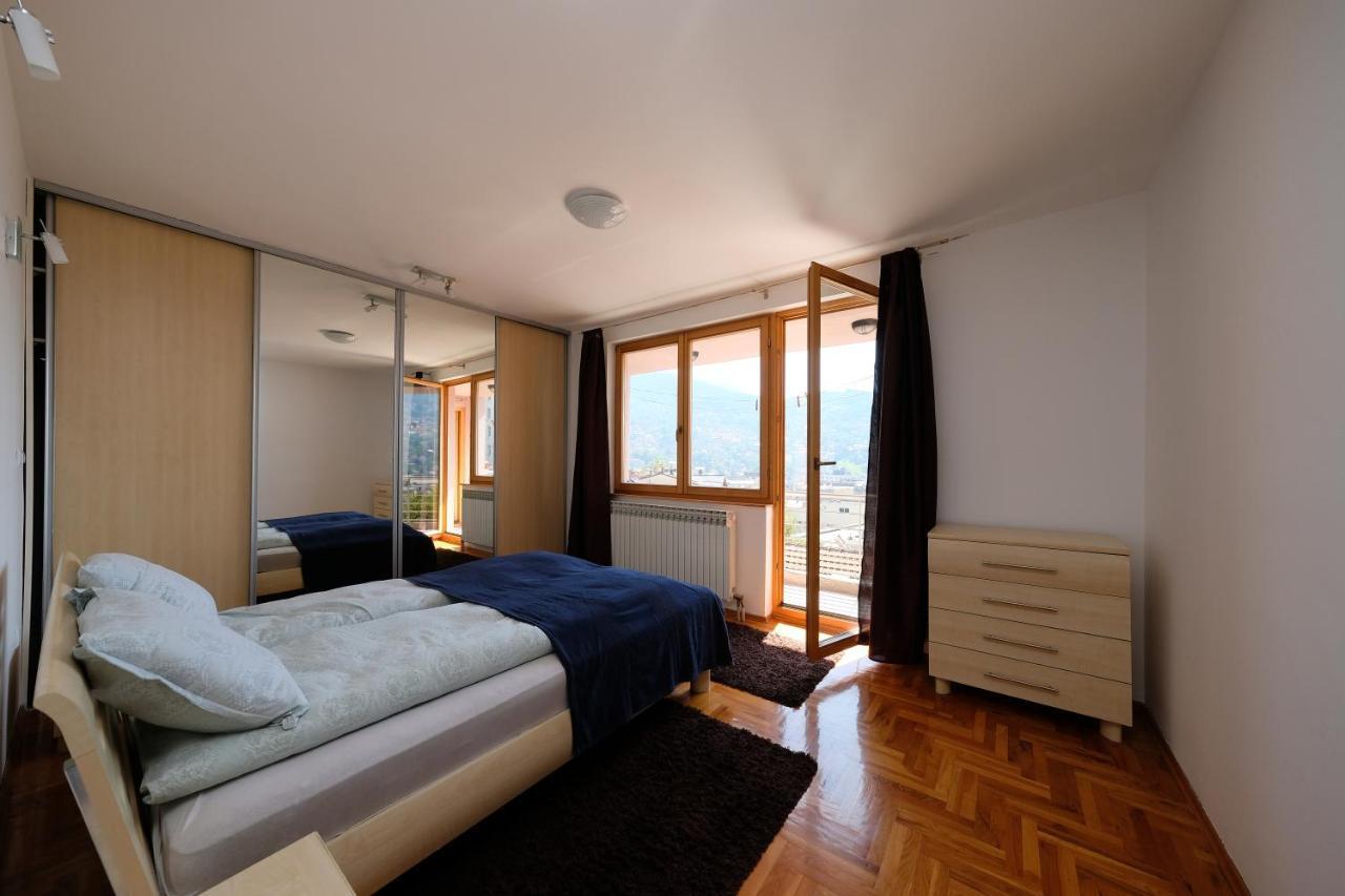 شقة Awesome Panorama Penthouse - Free Parking And Balcony سراييفو المظهر الخارجي الصورة